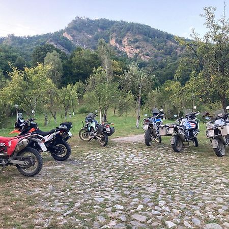 Casa Colt De Rai Βίλα Brezoi Εξωτερικό φωτογραφία
